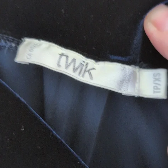 SIMONS BLUE VELVET SKIRT SIZE X SMALL - Picture 5 of 5